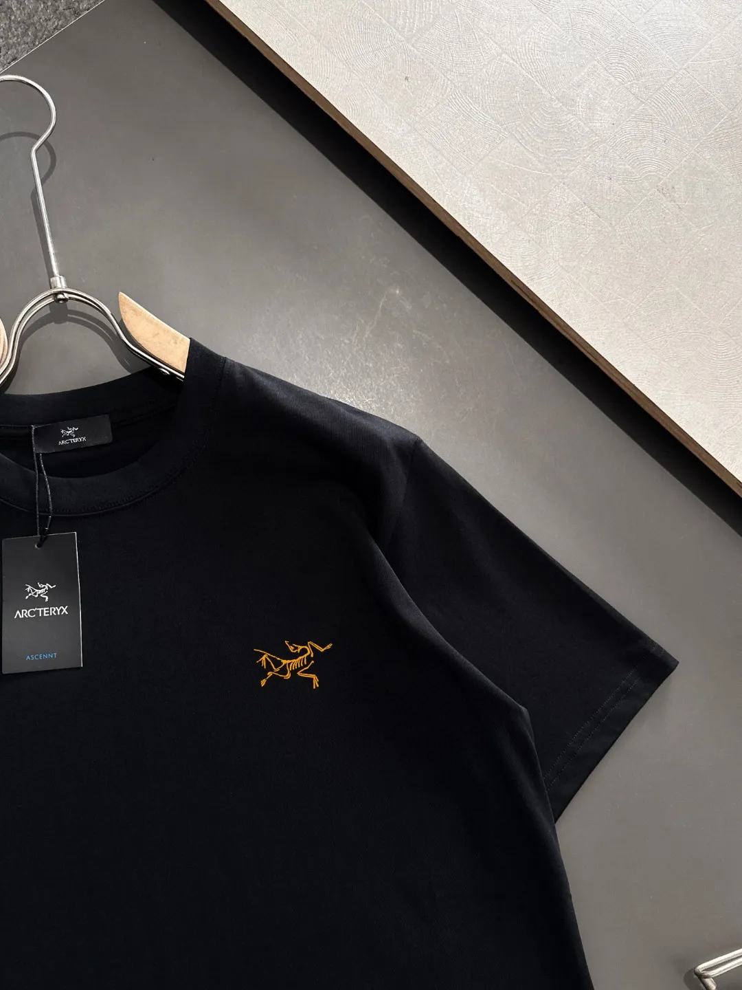 ）arc*】 T ）Hot Sale In Stock ， ， Versatile ） ， ：White、Black、） S-2XL）